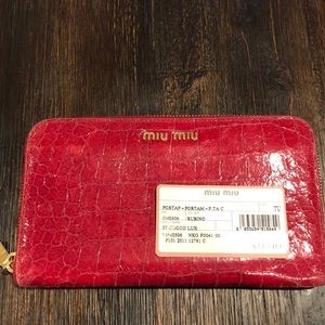 Miu miu Wallet red